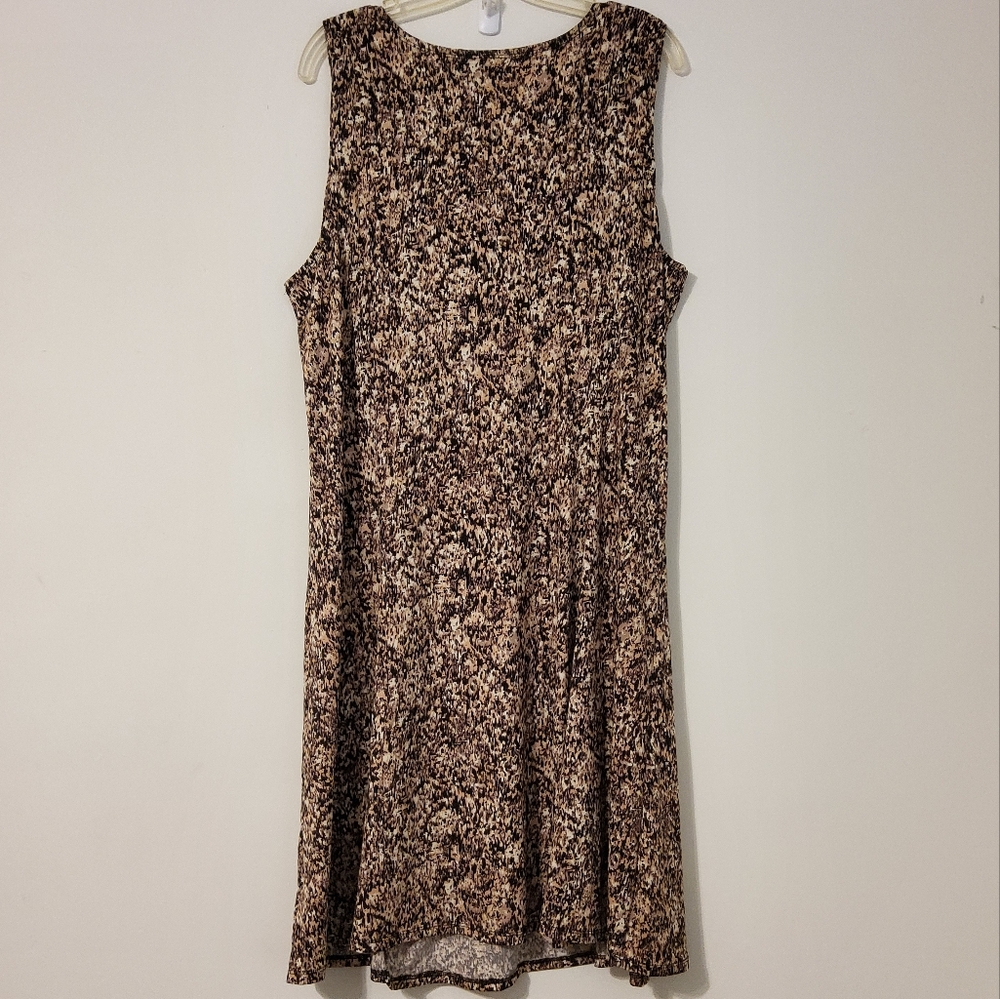 Kim Rogers Petite Black/Cream/White Abstract Patterned Sleeveless Shift Dress - Picture 4 of 6